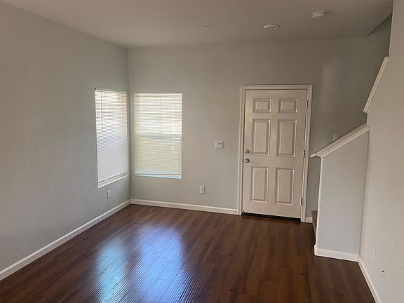 2nd image of 8168 Creeping Willow Ln