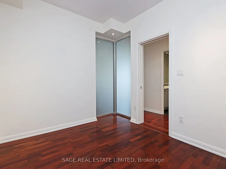 11 Soho St #405 — Photo 12