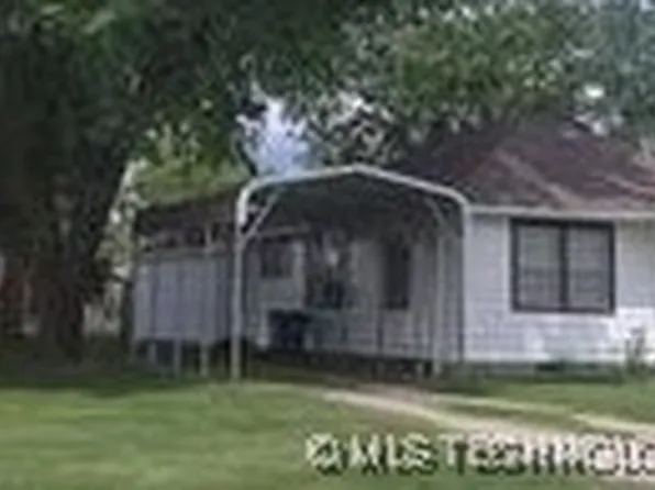 833 Lehigh Ave, Hartshorne, OK 74547