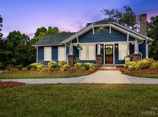 1560 Oakwood Ave, Kannapolis, NC 28081