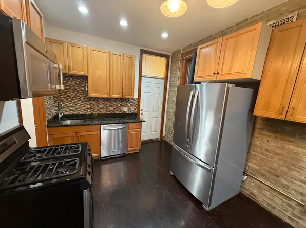 1224 N Cleaver St APT 3F, Chicago, IL 60642