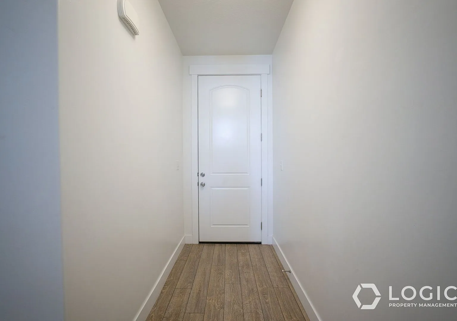 3 Bed / 2.5 Bath Townhome for Rent in Lehi, UT — Photo 2