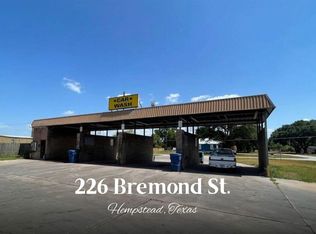 226 Bremond St, Hempstead, TX 77445