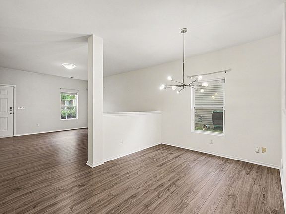 3rd image of 8942 Chalkstone Rd