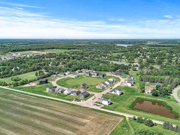 9947 14th Cir NE, Saint Michael, MN 55376