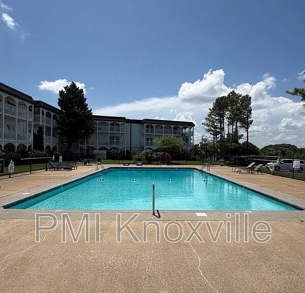 5709 Lyons View Pike #1206 — Photo 4
