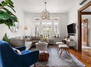 207 Windsor Pl, Brooklyn, NY 11215
