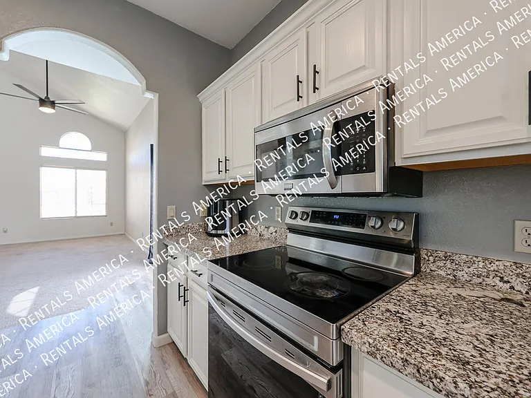 6101 W Whispering Wind Dr — Photo 18