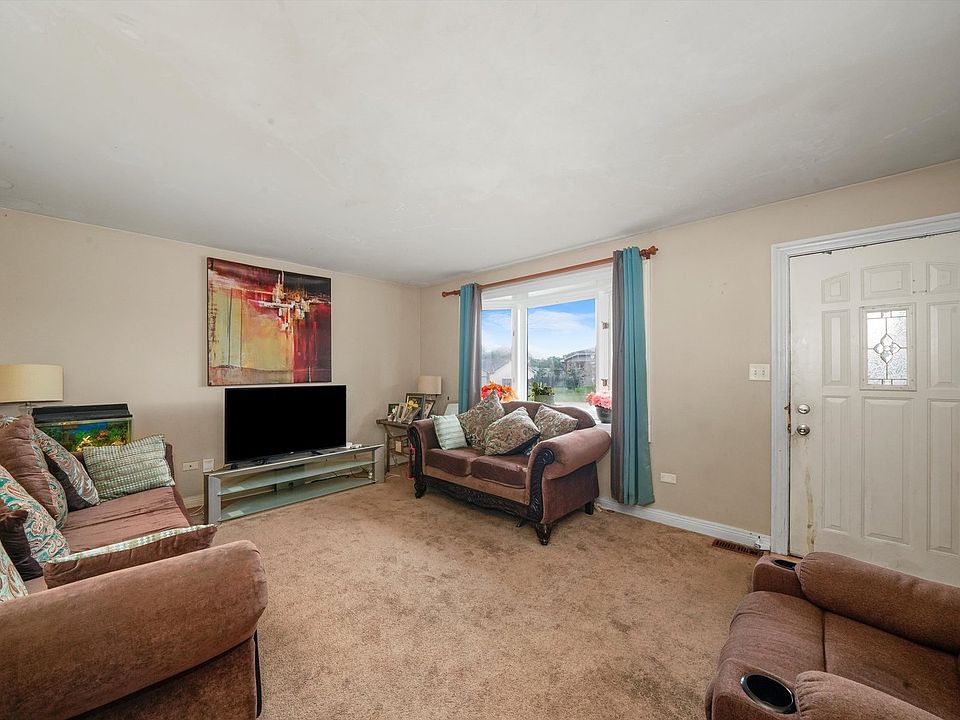 780 Honeytree Dr, Romeoville, IL 60446 MLS 11874517 Zillow