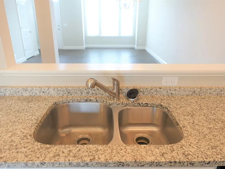 343 Intrepid Ct — Photo 2