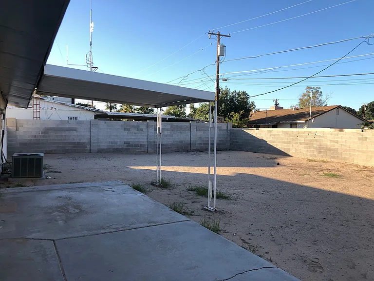 2714 S La Cruz Ave — Photo 12