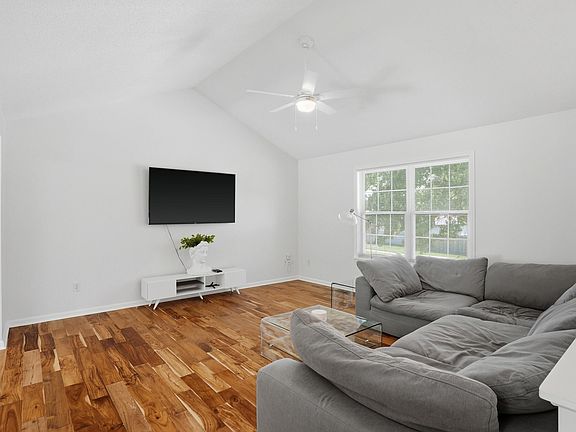 2nd image of 2403 Umc Dr