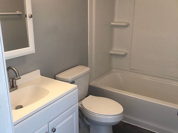 3rd image of 5210 Kentucky St