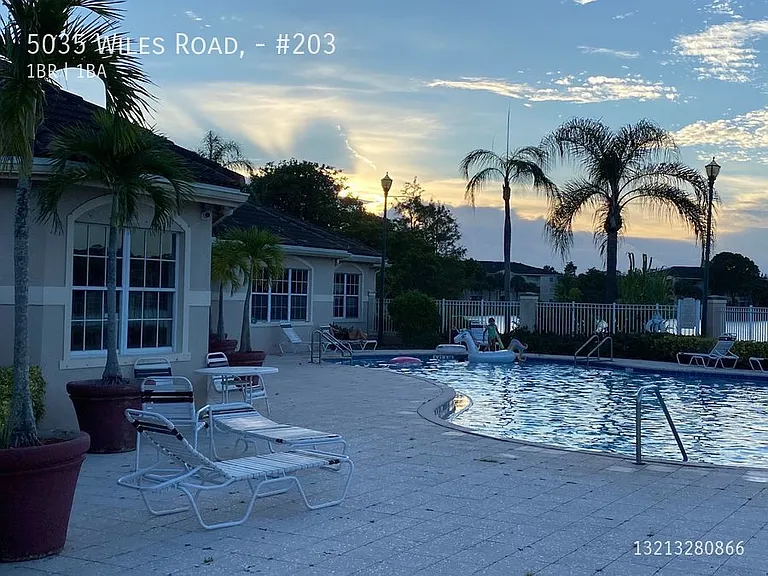 5035 Wiles Rd #203 — Photo 41