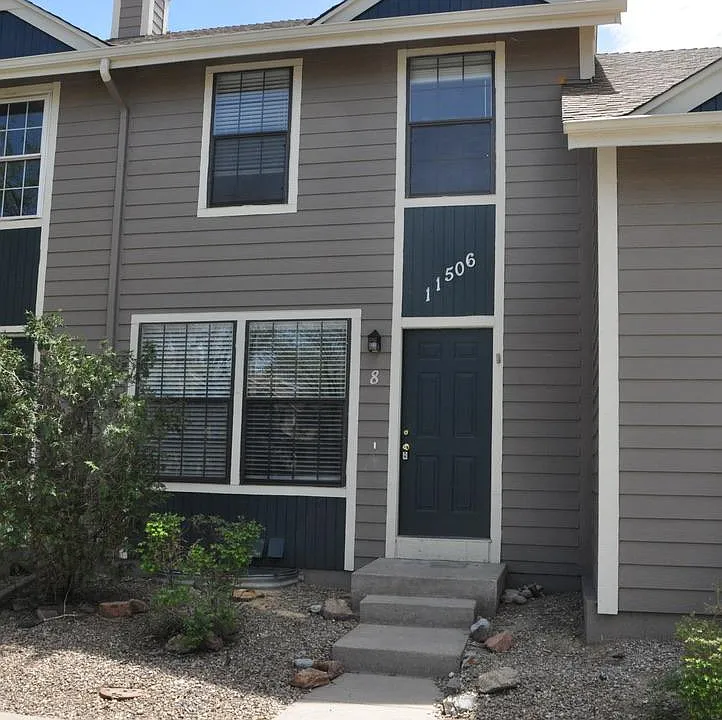 11506 Community Center Dr #8