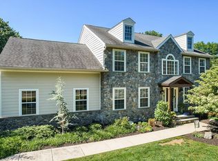 1819 Morgan Ln, Collegeville, PA 19426