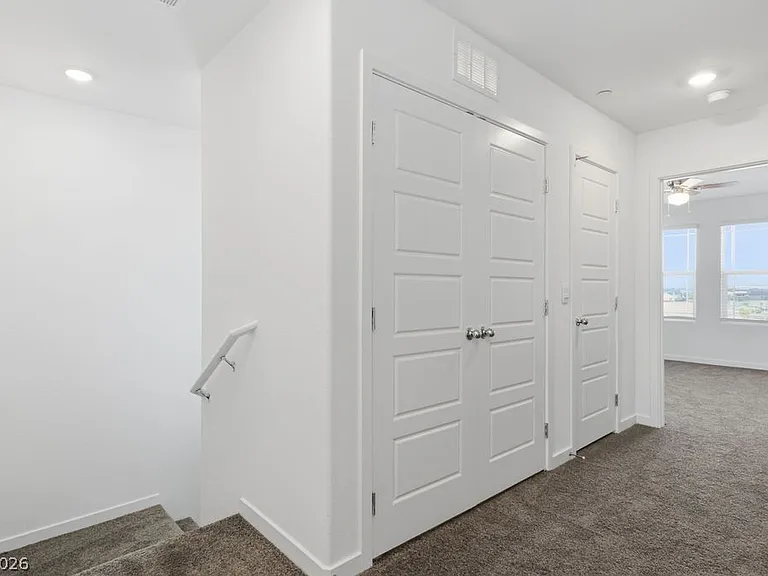 482 Golden Myna Ave — Photo 20