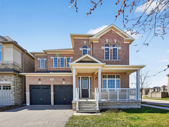 425 Threshing Mill Blvd, Oakville, ON L6H 0T4