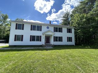 86 Fieldstone Dr #B, Bangor, ME 04401