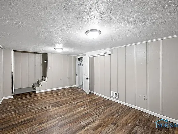 1838 Evansdale Ave — Photo 30