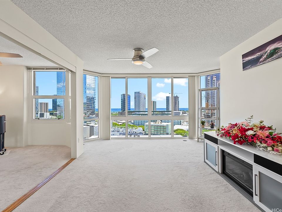 1st image of 801 S King St APT 1903