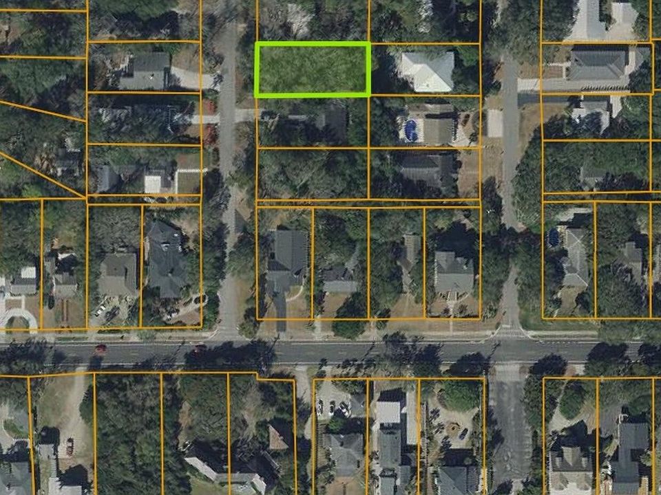 2nd image of 306 63rd Ave. N