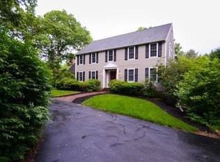 90 Screenhouse Ln, Duxbury, MA 02332