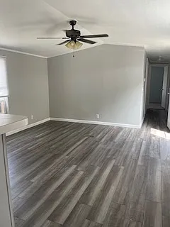 1800 N Live Oak St — Photo 2