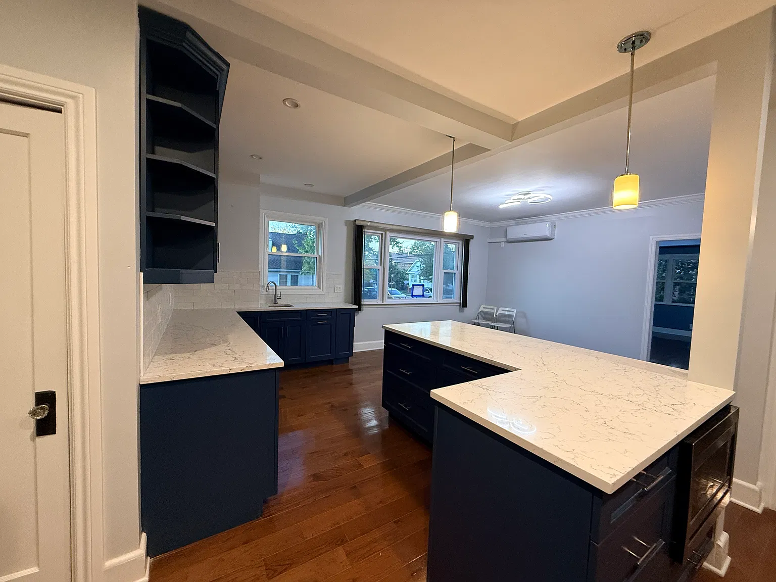 3 bed, $3,200 — Photo 4