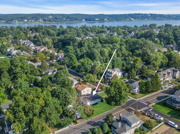 94 Church Street, Fair Haven, NJ 07704
