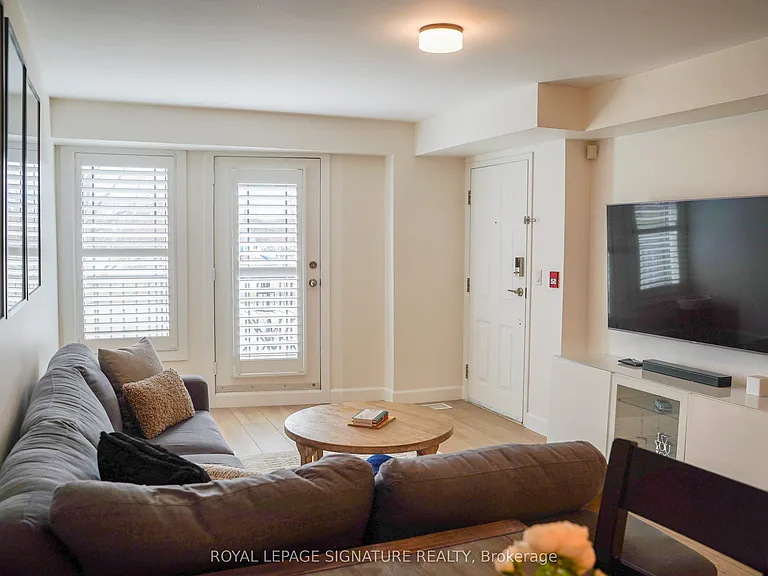118 Finch Ave W #Townhouse 5 — Photo 19