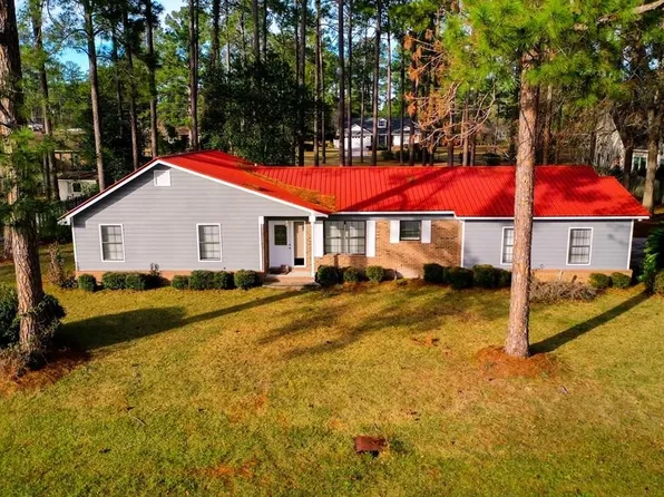 133 Lakeside Dr, Blackshear, GA 31516