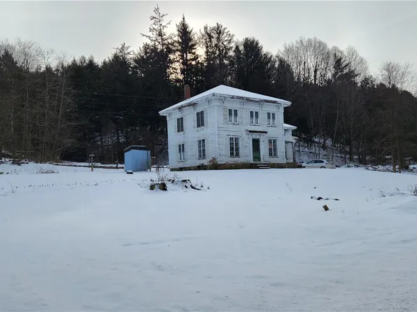 4774 County Highway 18, Edmeston, NY 13335