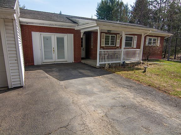 2nd image of 58 Smith Hill Rd