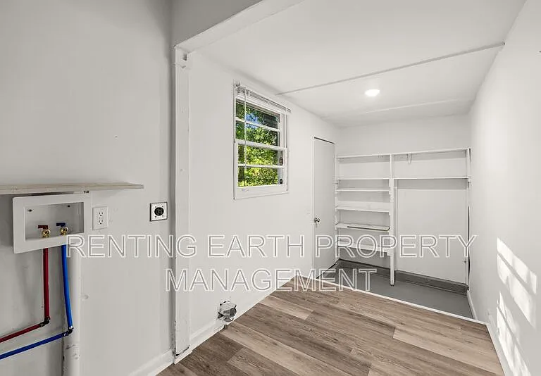1128 Cardwell Ln — Photo 12