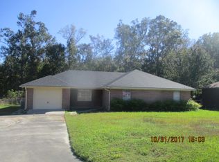 415 Meloney Dr, Hinesville, GA 31313
