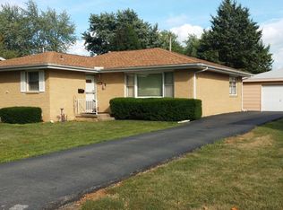 4058 Sheffield Dr, Decatur, IL 62526