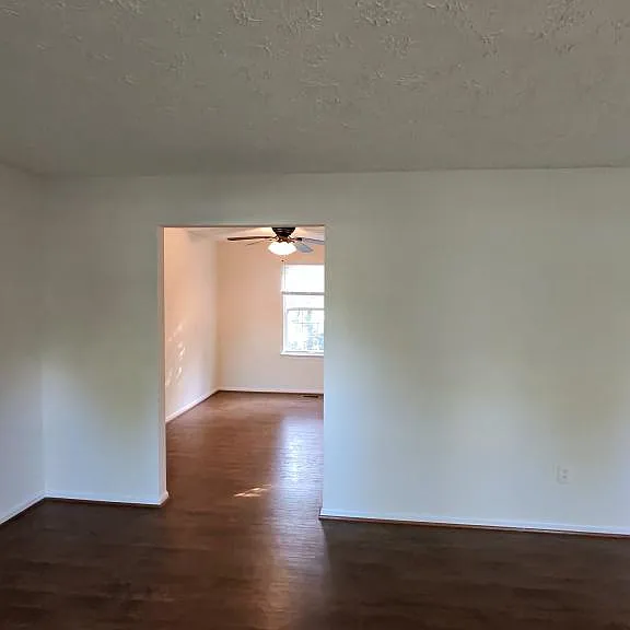 8801 Dangerfield Ct — Photo 17