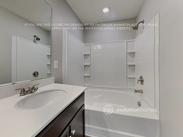 1721 Autumn Creek Ln — Photo 13