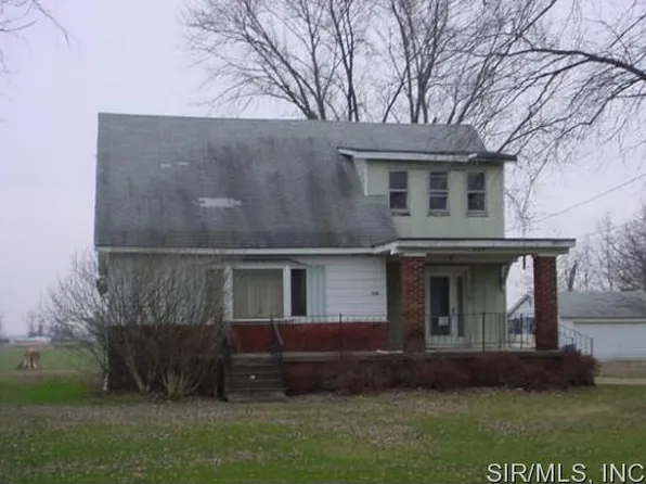 508 S Oak St, Patoka, IL 62875
