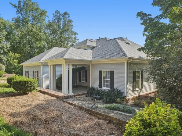 1532 Zimmerman Dr, Morristown, TN 37814