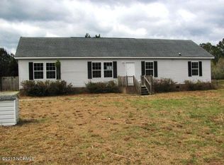 1283 Benjamin St, Bolivia, NC 28422