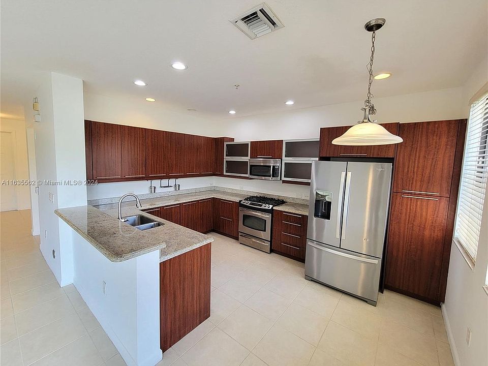 1st image of 2955 NW 126th Ave APT 304-5