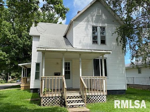 2nd image of 805 E Chestnut St
