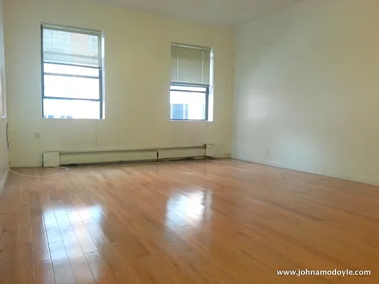 Rented by MNS | media 17