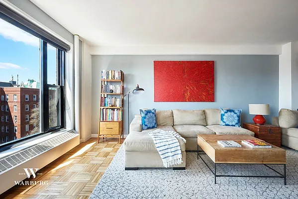 Sold by Warburg | media 18