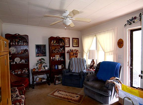 4th image of 89 Miller Ave