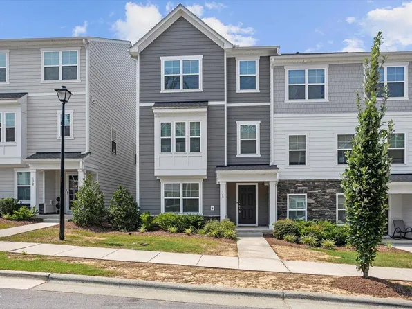 168 Daisy Meadow Ln, Wake Forest, NC 27587