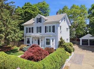31 Mount Vernon St, Boston, MA 02132