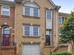 3966 Valley Ridge Dr, Fairfax, VA 22033
